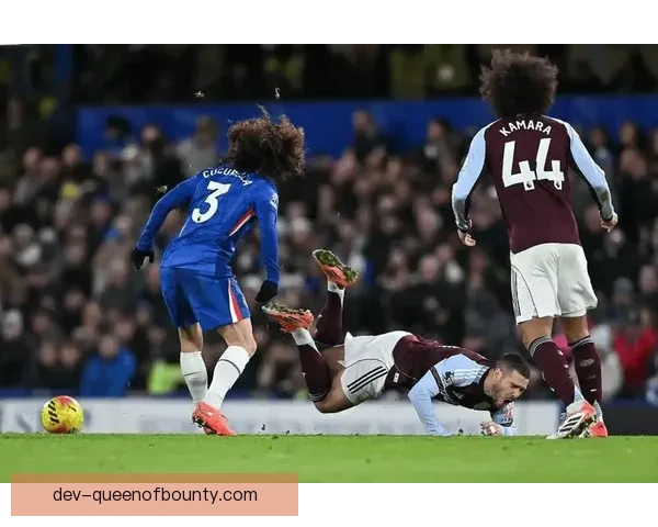 英超争四格局再起波澜阿斯顿维拉强势回归重返积分榜前四引热议再 英超争四格局再起波澜阿斯顿维拉强势回归重返积分榜前四引热议再
